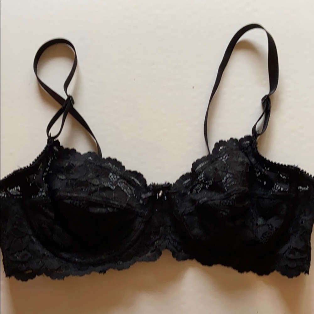 Black Lacy Bra